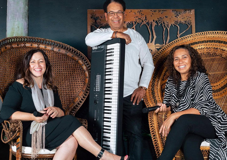 Live Music: Silk Brisbane Band