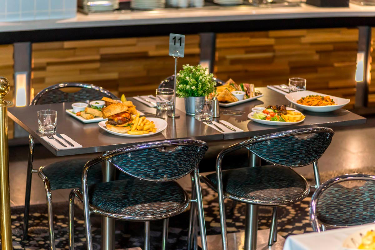 Dining Gallery Diggers Services Club